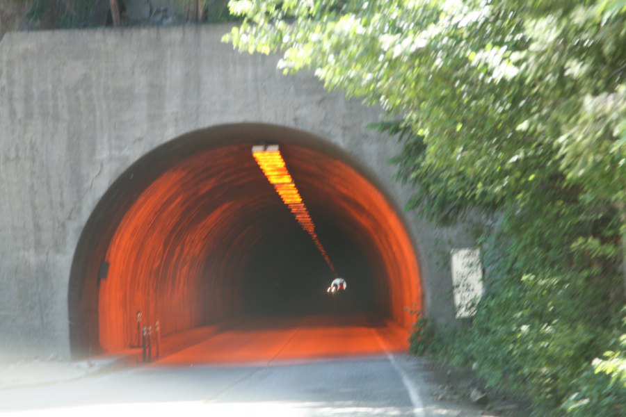 Wenn man in der Mitte fuhr war es kein Problem durchzukommen
