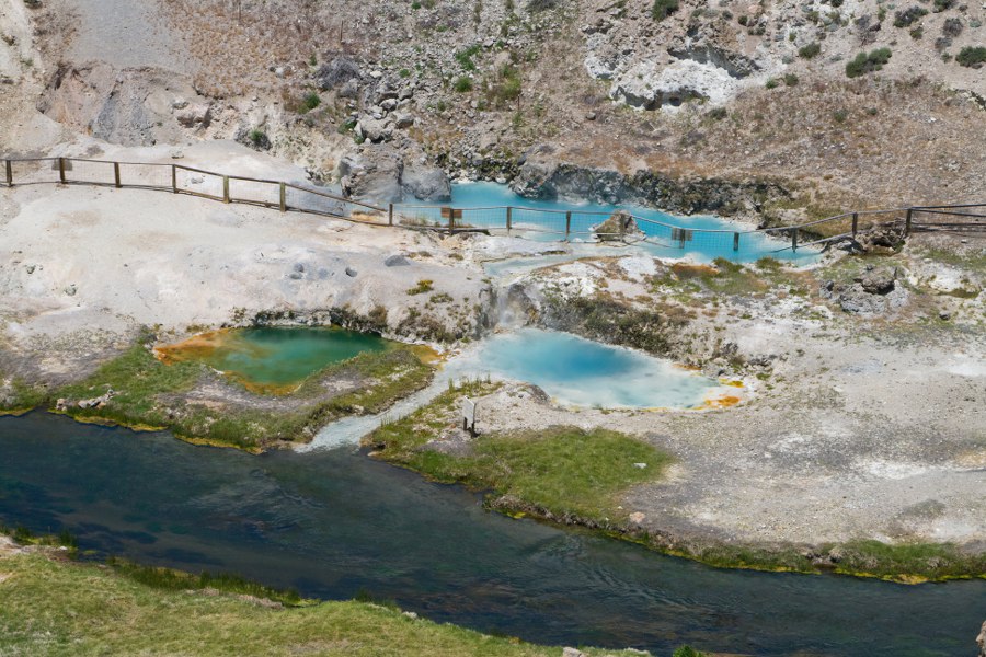 Der Hot Creek. Allerdings ist Baden verboten!