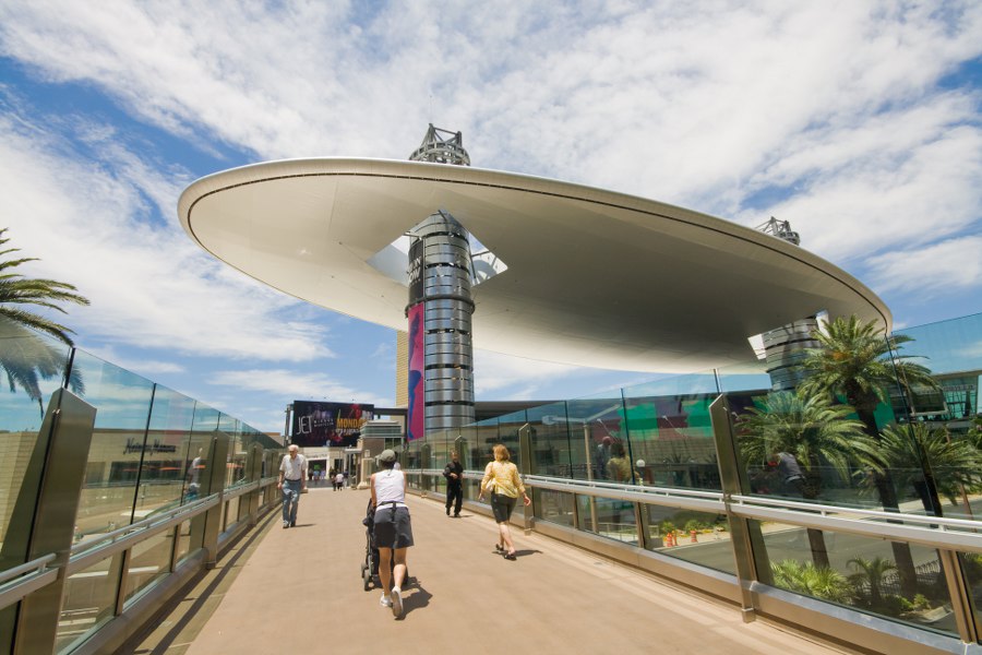 Wie eine fliegende Untertasse: Die Fashion Show Mall