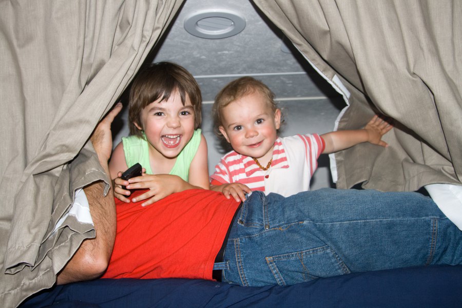 Svenja und Tim wollen noch nicht schlafen!!!