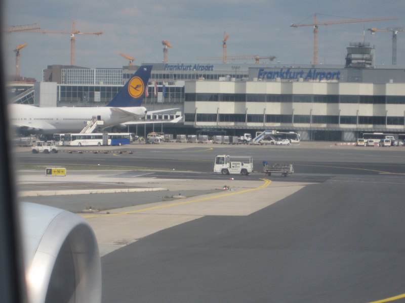 Langes Warten auf der Gangway