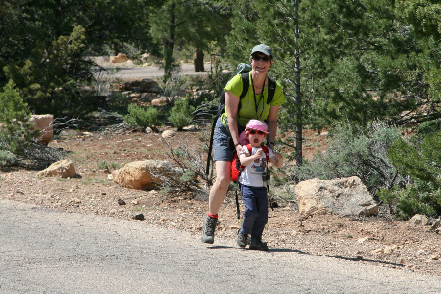 Die nicht-historische Eisenbahn vom Grand Canyon Village zum Campground