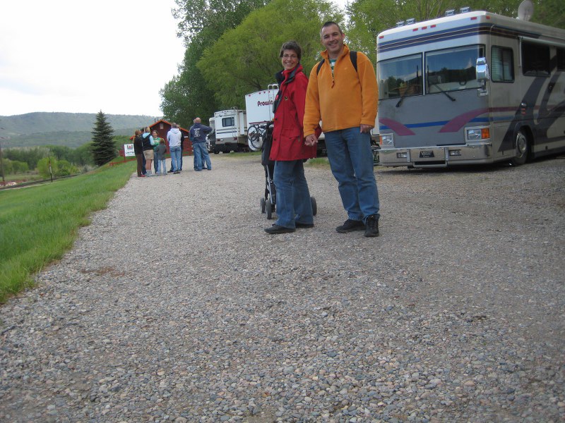 Svenja Cam: Wir vor unserem nächsten Wohnmobil :-)