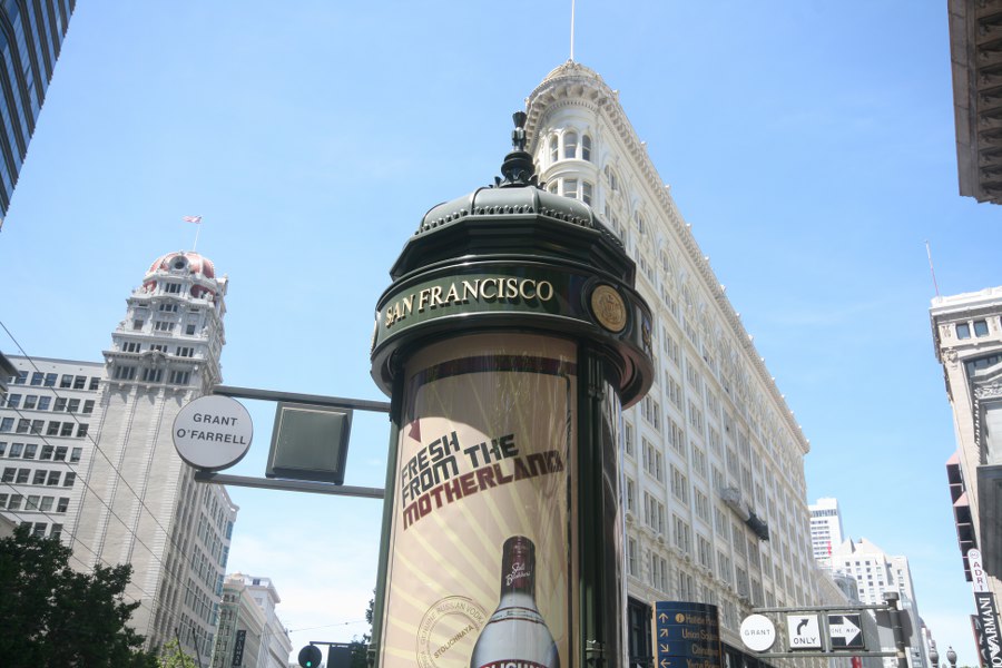 Sonntagmorgen in der Market Street in San Francisco