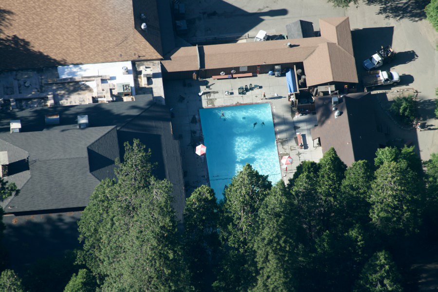 Yosemite Lodge vom Glacier Point aus gesehen