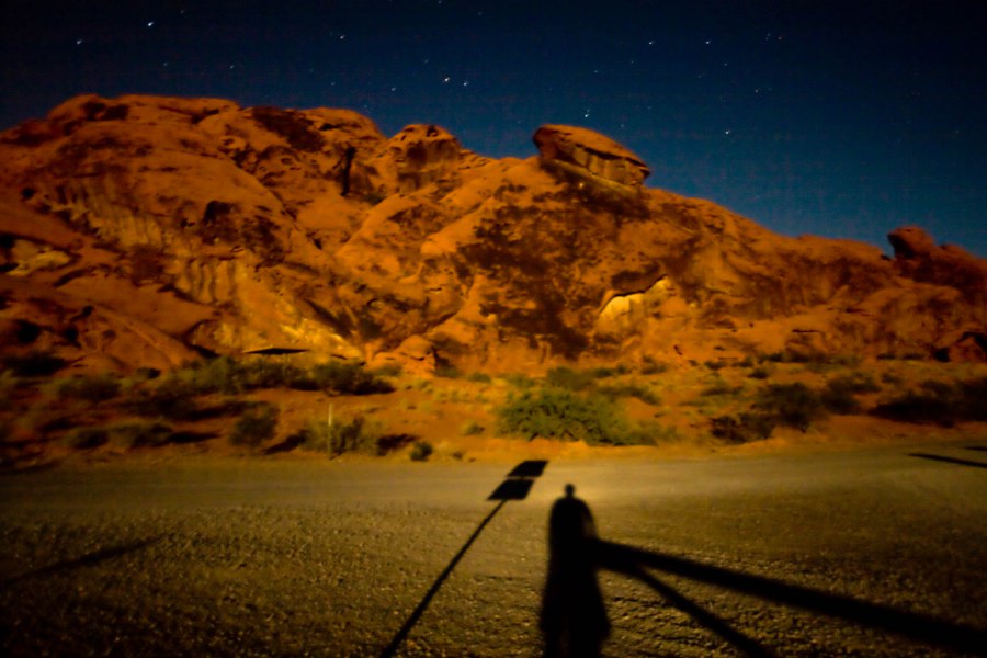 Mein Schatten im Vollmond (30 Sekunden belichtet)