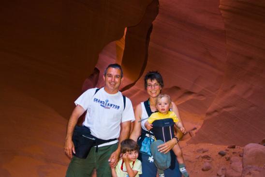 Familie Peter im Lower Antelope Canyon