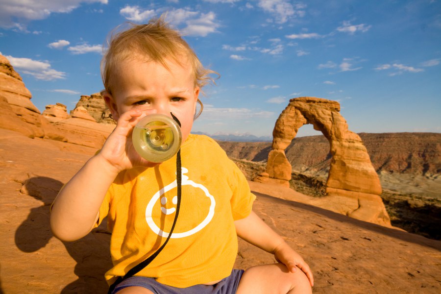 Tim vor dem Delicate Arch im Arches NP